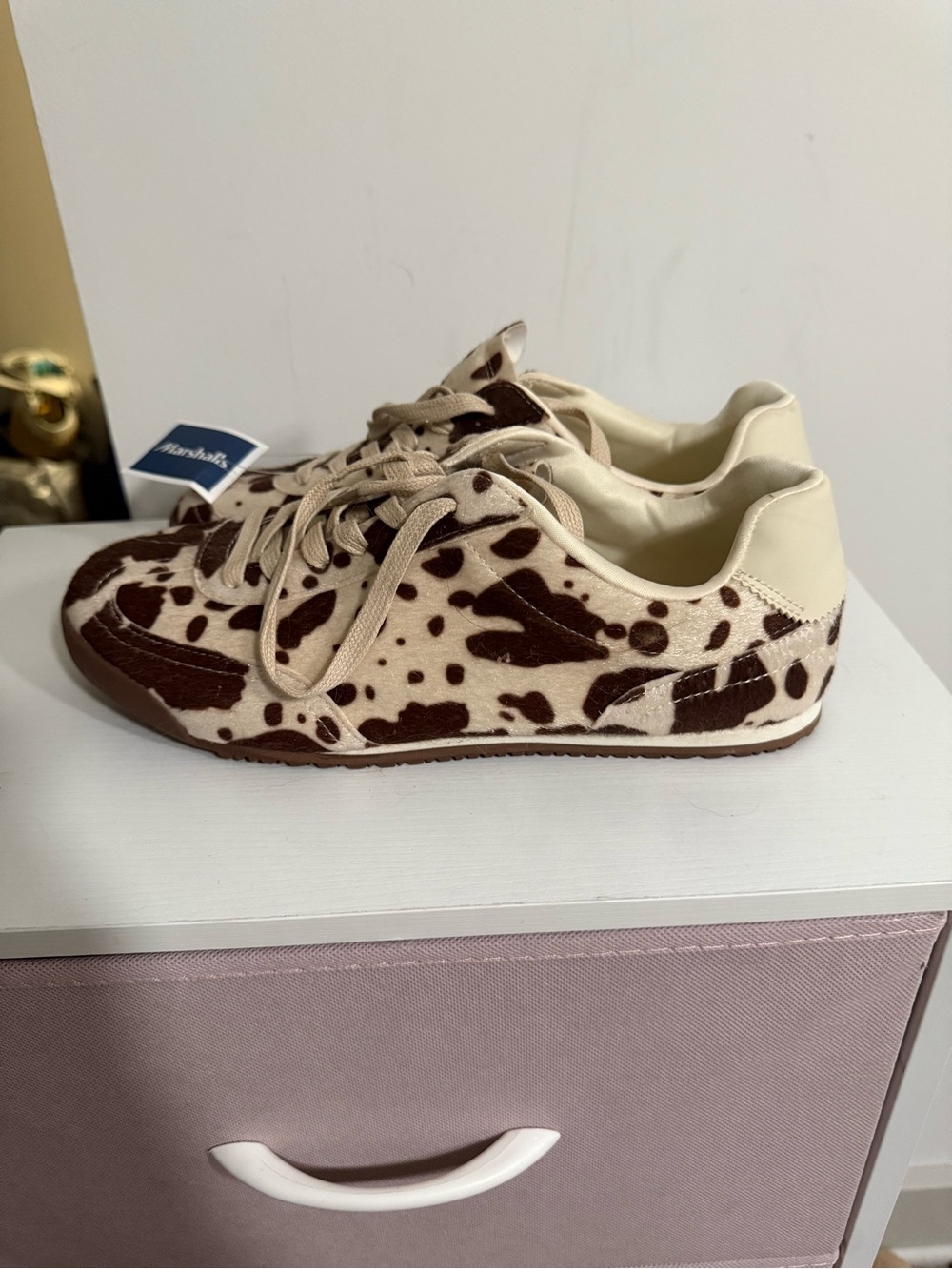 Cushionaire Women’s Cow-Print Brown & White Athletic Sneakers - Picture 3 of 4